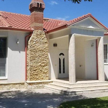 Country House Bubullime Albania Lushnje Bagian luar foto