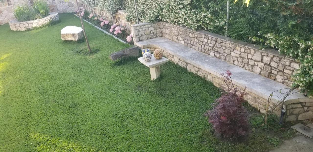 Country House Bubullime Albania Lushnje Bagian luar foto