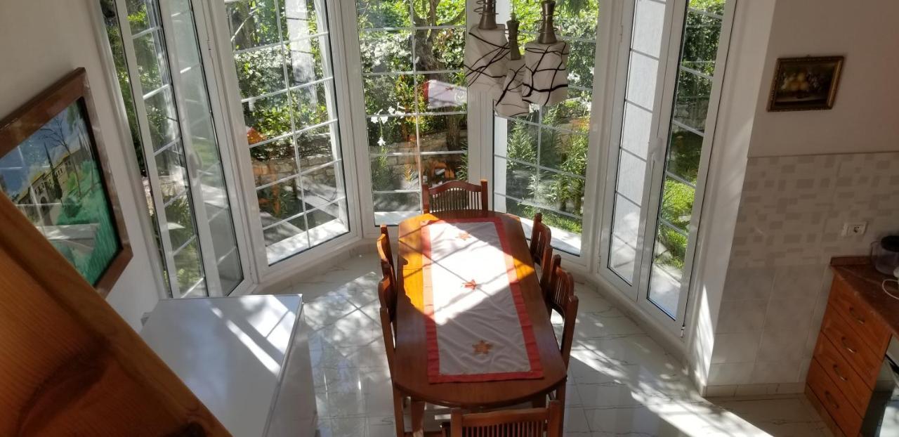 Country House Bubullime Albania Lushnje Bagian luar foto